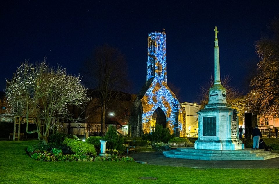 Ephemeral scenes of lin